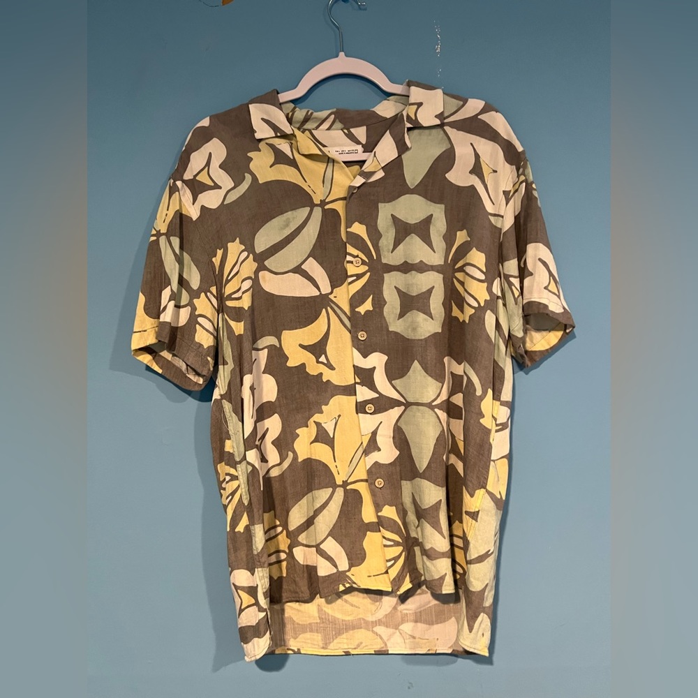 Men’s Zara button down shirt size L